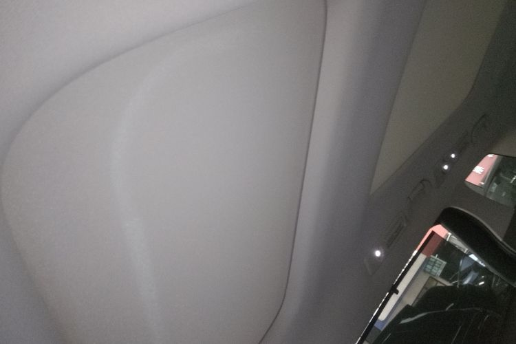 腾势D9 2023款 DM-i 945 公务版中控内饰22