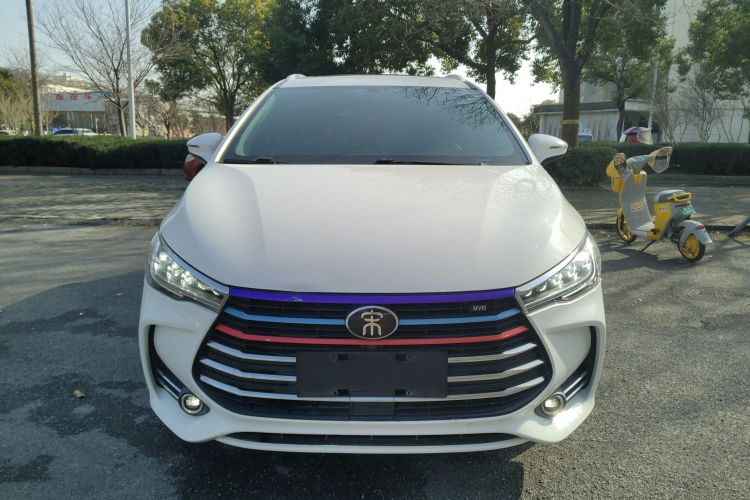 比亚迪 宋MAX 2019款 1.5T 自动智联睿逸天窗型 6座 国VI车身外观2