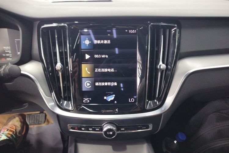 沃尔沃S60 2022款 B4 智逸豪华版中控内饰16