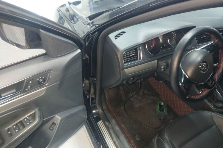 大众 朗逸 2015款 1.6L 自动舒适版中控内饰20