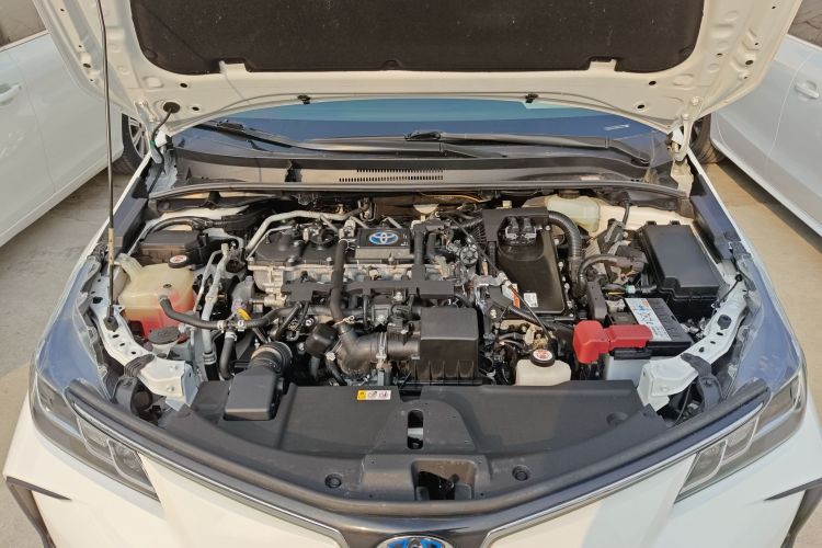 丰田 卡罗拉 2021款 双擎 1.8L E-CVT精英版局部细节24