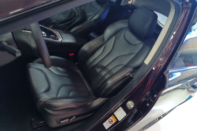 长安CS85 COUPE 2019款 1.5T DCT型版 国VI中控内饰19