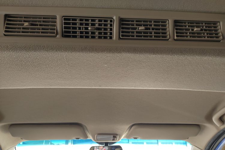 五菱汽车 五菱宏光 2015款 1.5L S1标准国V局部细节22