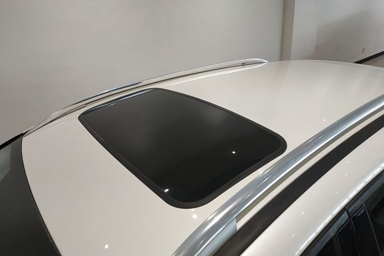 福特 福克斯 2015款 两厢 1.6L 自动风尚型车身外观57