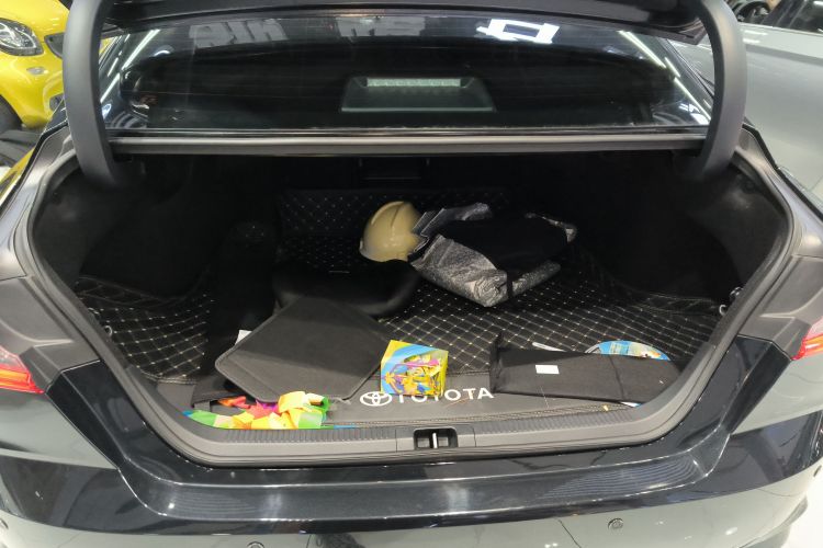 丰田 凯美瑞 2024款 2.0E 精英版局部细节23