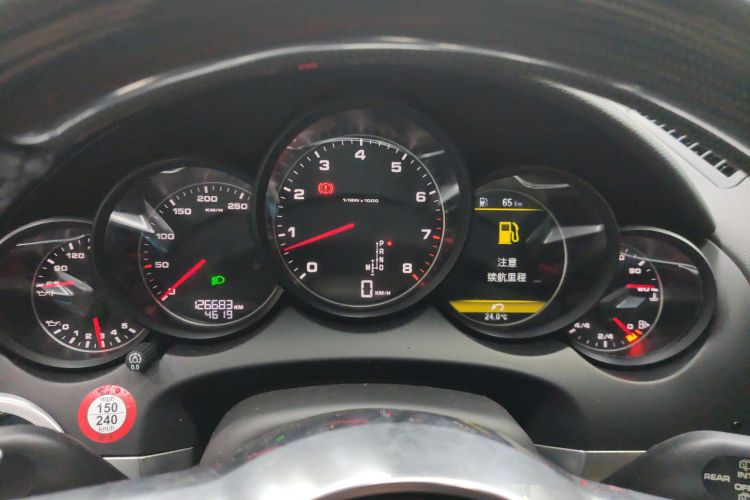 保时捷 2015款 Cayenne 3.0T局部细节14