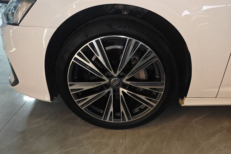 奥迪A6L 2021款 45 TFSI 臻选动感型车身外观6001