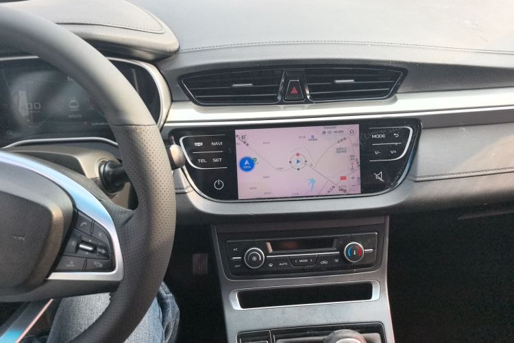 吉利汽车 帝豪 2019款 领军版 1.5L 手动向上互联型 国VI中控内饰12