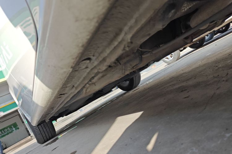 大众 朗行 2013款 1.6L 手动舒适型局部细节9002