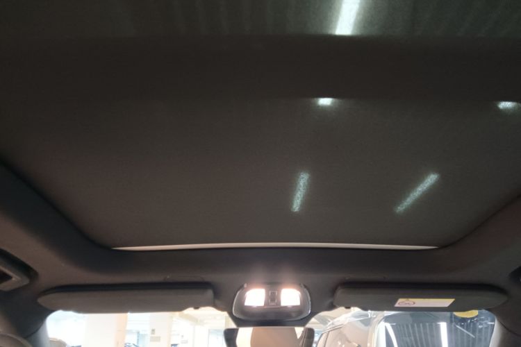 沃尔沃XC90新能源 2025款 T8 智尊豪华版 7座中控内饰22