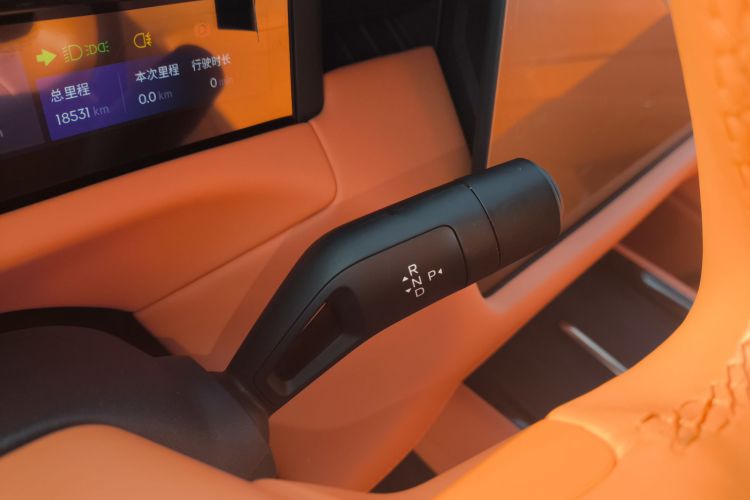 领克900 2025款 1.5T Ultra中控内饰18