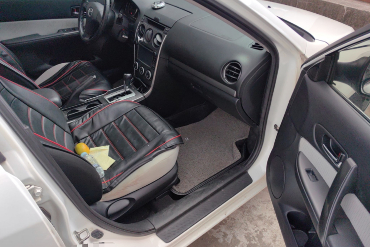 马自达6 2013款 2.0L 自动时尚型局部细节9005