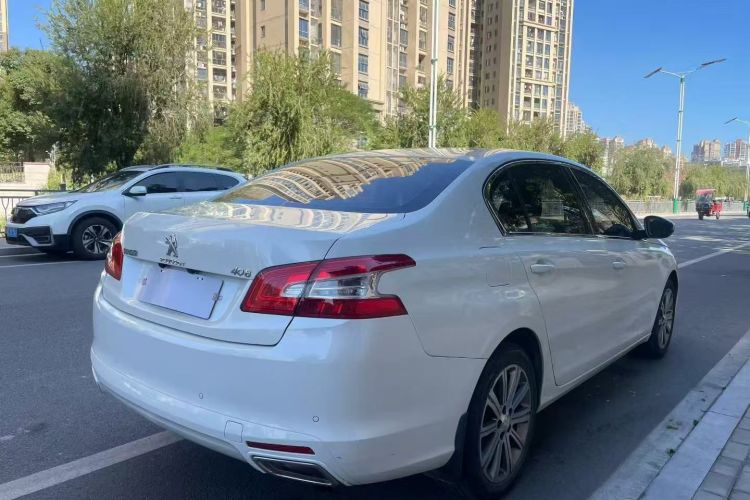 标致408 2016款 1.6T 自动豪华版车身外观7