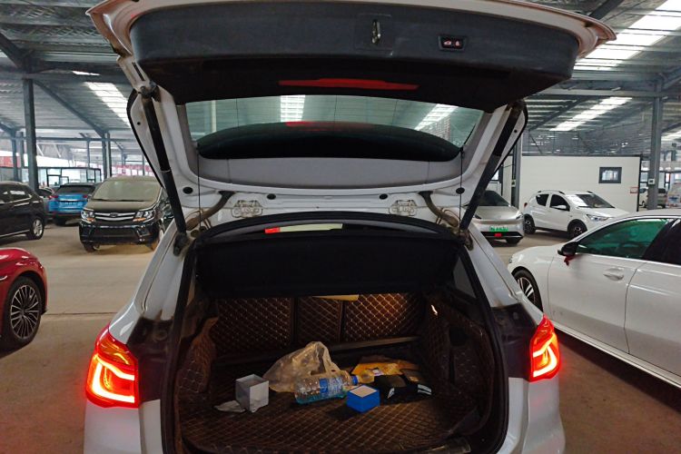 宝马X1 2019款 sDrive18Li 尊享型局部细节23