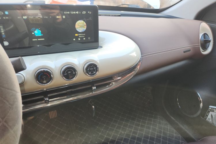 五菱汽车 五菱缤果 2023款 203km 舒享款中控内饰16