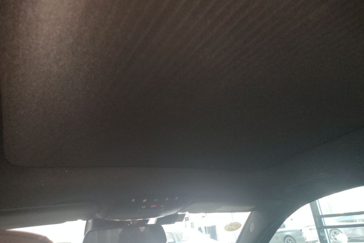 奔驰GLC 2016款 GLC 300 4MATIC 动感型中控内饰22