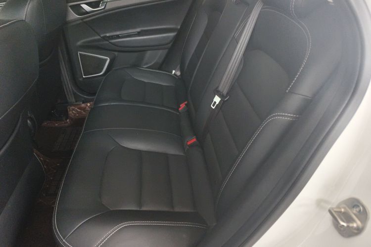 吉利汽车 帝豪GS 2016款 运动版 1.8L 手动领尚型中控内饰21