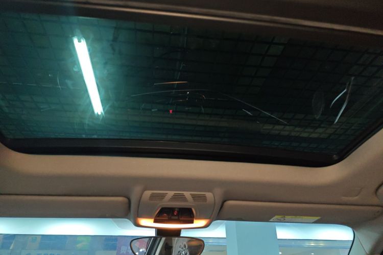 宝马1系 2021款 120i M运动曜夜版局部细节22