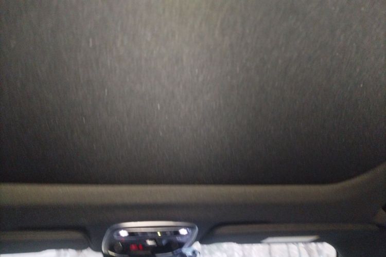 领克02 2021款 2.0TD 自动两驱劲 冠军版中控内饰22