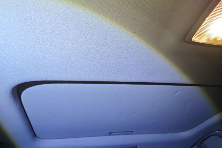 雪佛兰 科帕奇 2015款 2.4L 四驱旗舰版 7座中控内饰22