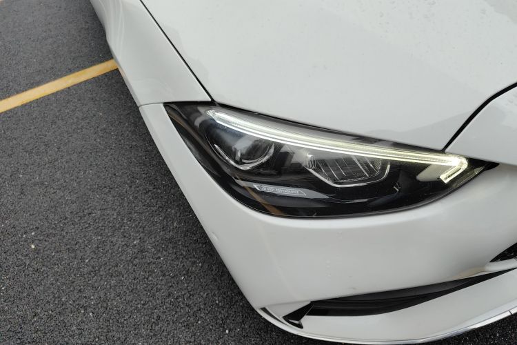 奔驰C级 2022款 C 200 L 运动版车身外观8