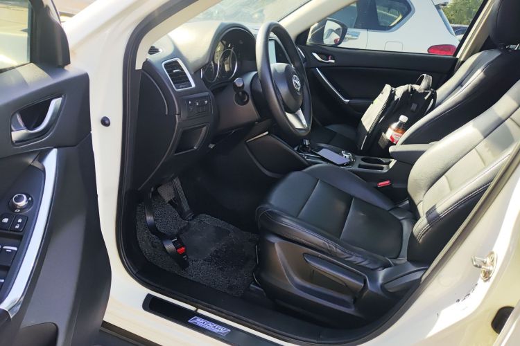 马自达CX-5 2015款 2.0L 自动两驱都市型中控内饰20