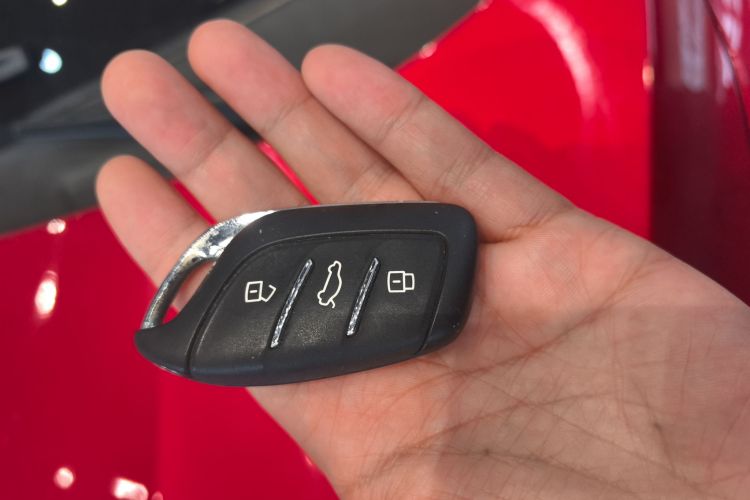 荣威i5 2020款 1.5L 手动4G互联领豪旗舰版中控内饰7001