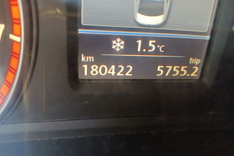 大众 帕萨特 2011款 1.8TSI DSG御尊版中控内饰15