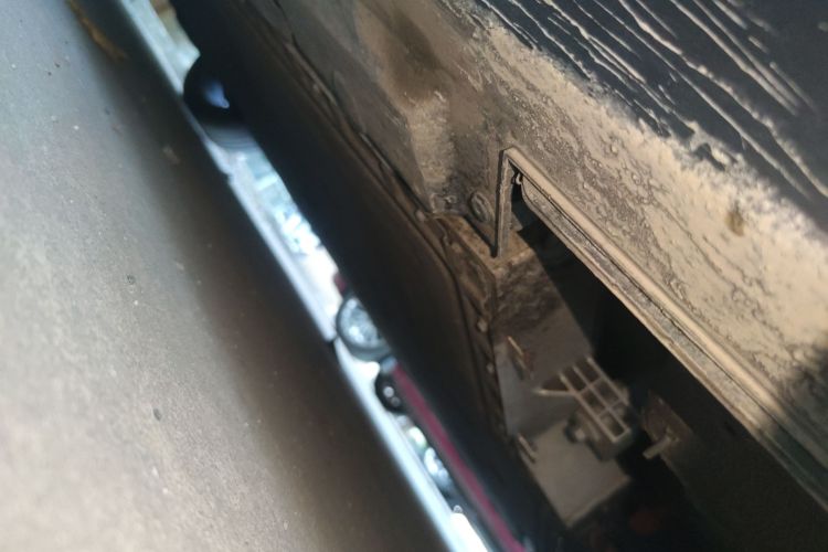 红旗E-QM5 2023款 改款 基础出行版局部细节9001