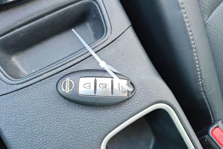 日产 轩逸 2019款 1.6XV CVT智联尊享版 国VI中控内饰11