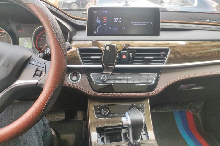 汉腾汽车 汉腾X5 2020款 1.5T 自动豪华型 5座中控内饰16