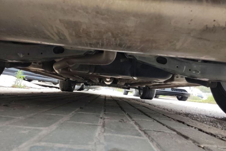 奔腾B70S 2022款 1.5T 智潮统帅局部细节9009