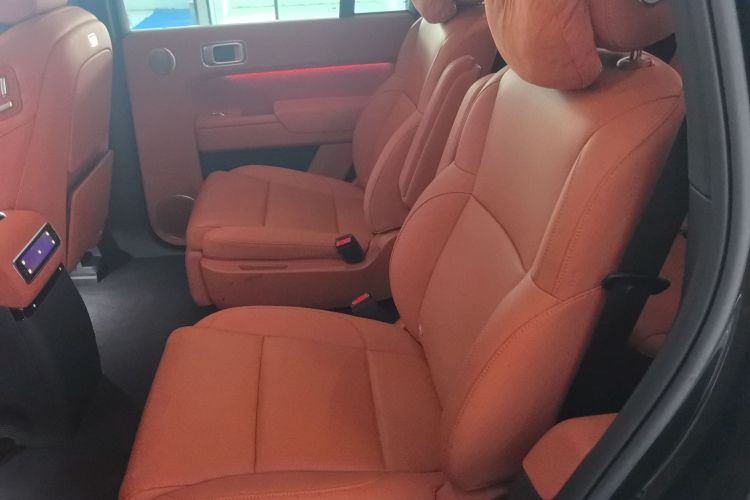 理想汽车 理想L9 2024款 Ultra中控内饰21