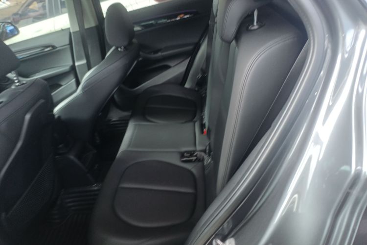 宝马X2(进口) 2019款 sDrive20i M越野套装 国VI中控内饰21