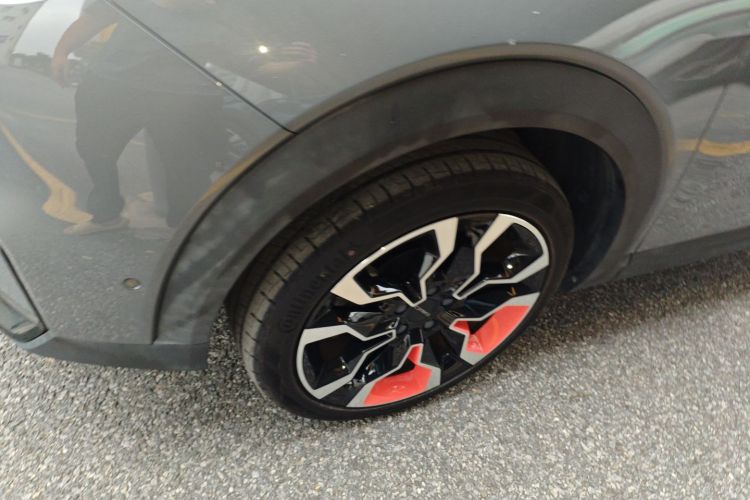 领克06 2020款 1.5T 耀Halo车身外观6003