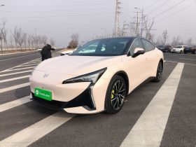 ARCFOX极狐 极狐 阿尔法S5 2024款 708MAX 200kW