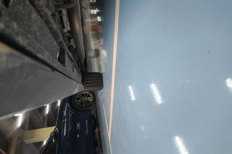 红旗HS7 PHEV 2024款 2.0T PHEV 四驱旗畅版 6座局部细节9002