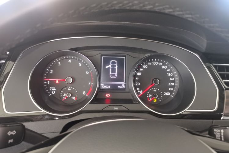 大众 迈腾 2019款 330TSI DSG 豪华型 国V中控内饰14