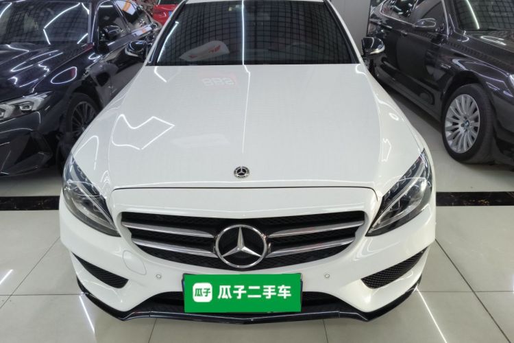 奔驰C级 2018款 C 200 运动版车身外观2