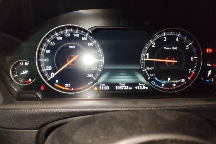 宝马3系 2019款 320Li M运动套装中控内饰15