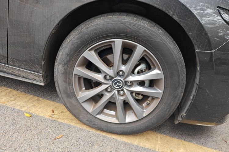 马自达3 昂克赛拉 2023款 2.0L 自动质擎版车身外观10