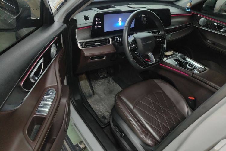 奇瑞 瑞虎8 PRO 2022款 390T 两驱浩瀚版 5座中控内饰20