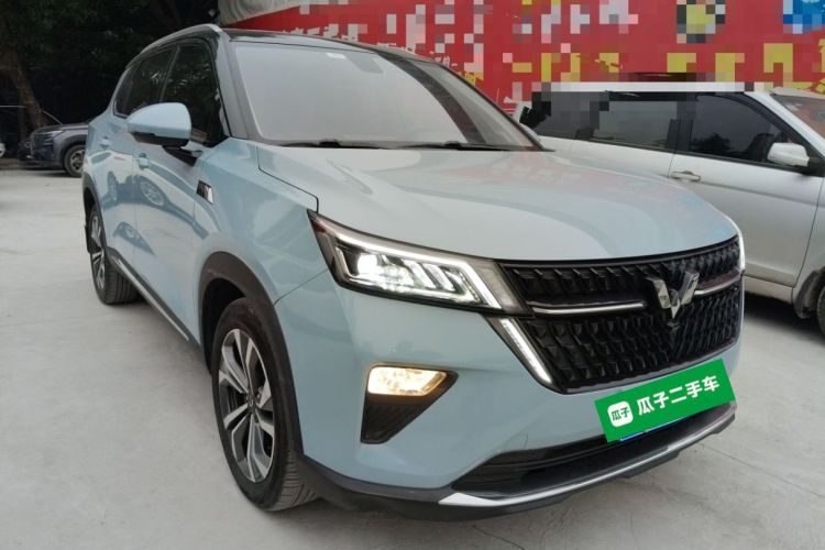 五菱汽车 五菱星辰 2021款 1.5T CVT星曜版车身外观3