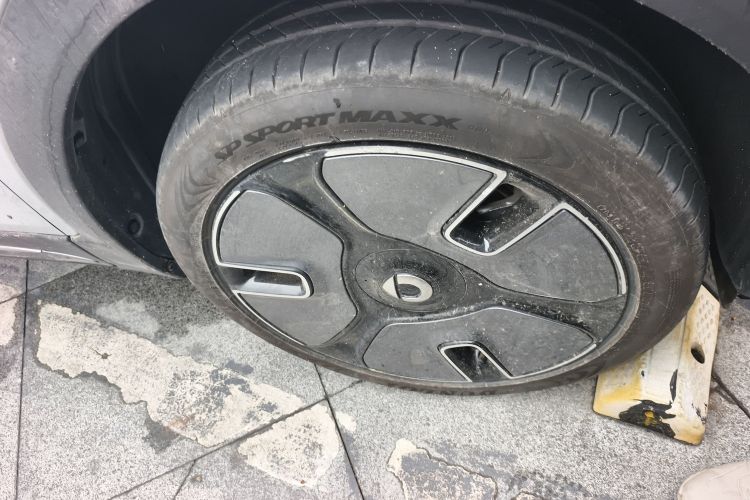 smart精灵#1 2022款 Premium版车身外观10