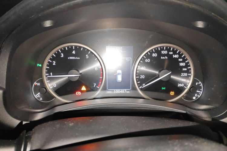 雷克萨斯NX 2015款 200t 全驱 锋尚版中控内饰14