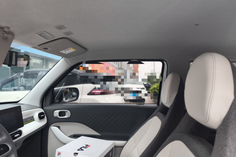 吉利银河 熊猫 2025款 210km 元气熊中控内饰22