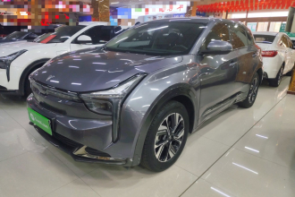 哪吒汽车 2023款 哪吒U-Ⅱ 挑战版 400 U秀 磷酸铁锂