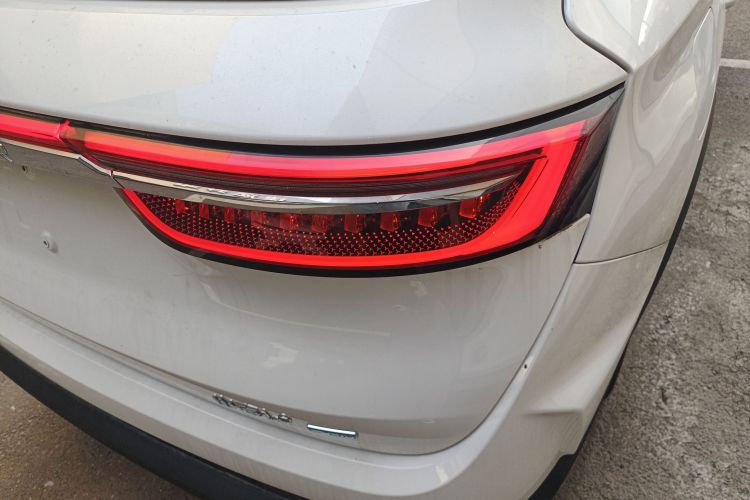 捷途山海L9 2024款 1.5TD 2DHT Pro 7座车身外观9