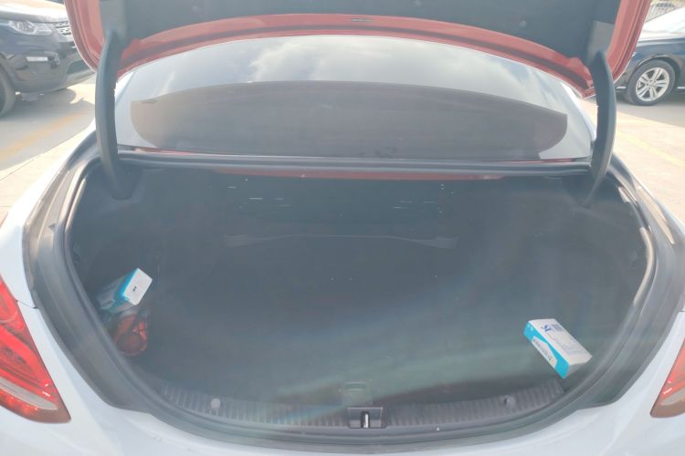 奔驰C级 2017款 改款 C 200 L 运动版机舱底盘23