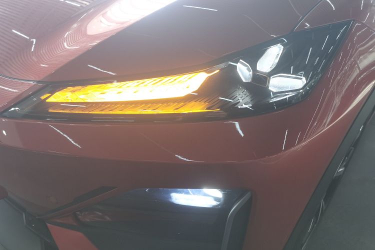 深蓝汽车 深蓝S07 2024款 215Max 乾崑智驾ADS SE增程版局部细节36